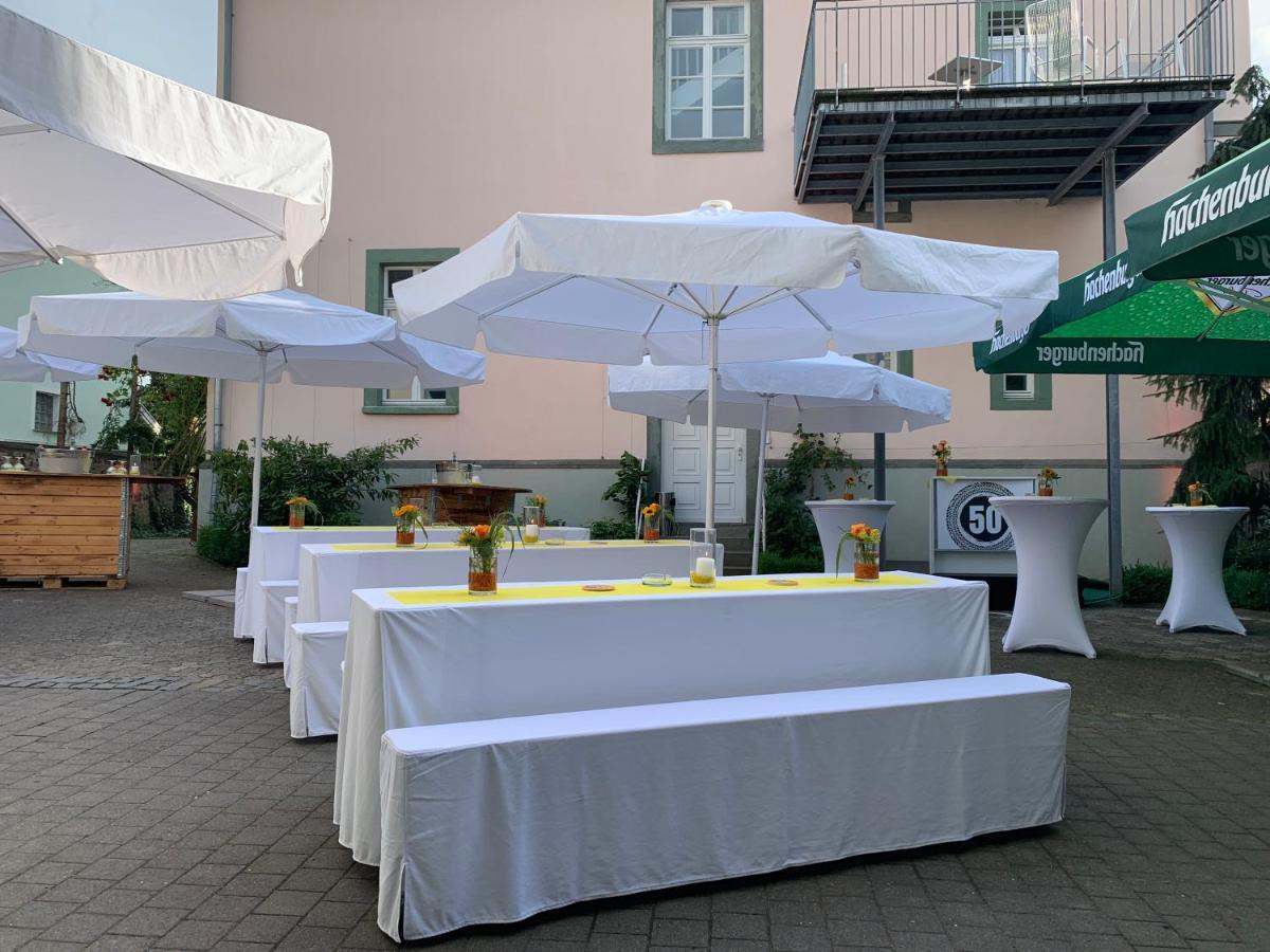 Hotel St. Hubertus Wallmerod エクステリア 写真