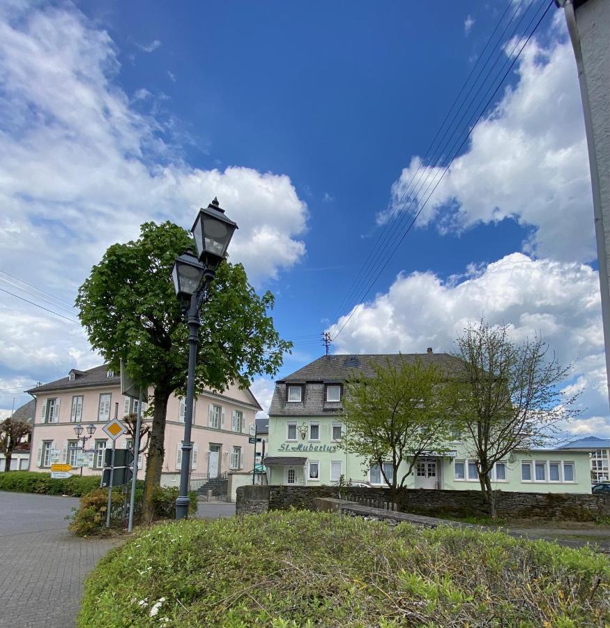 Hotel St. Hubertus Wallmerod エクステリア 写真