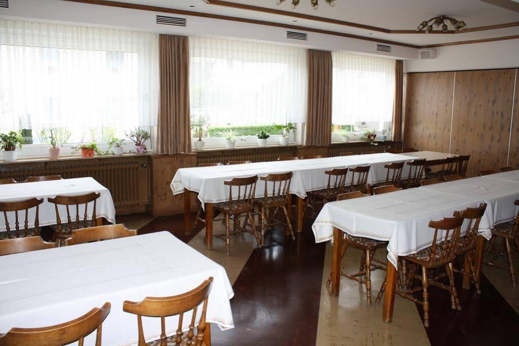 Hotel St. Hubertus Wallmerod エクステリア 写真